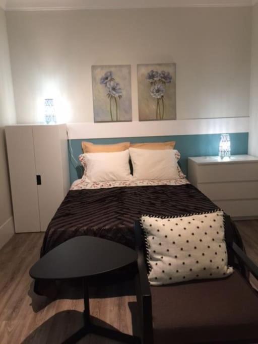Romantic And Bright Studio Apartment In Arroios - Ssl 2B Лиссабон Экстерьер фото